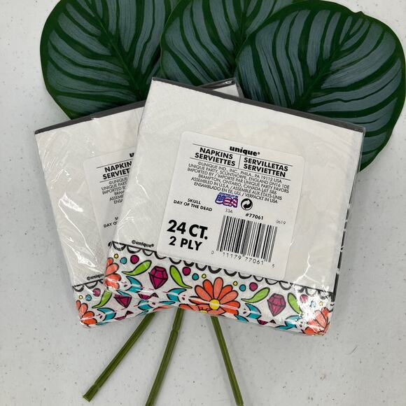 Unique Black Day Of The Dead Sugar Skull Halloween Paper Party Desert Napkin Set - Picture 2 of 4